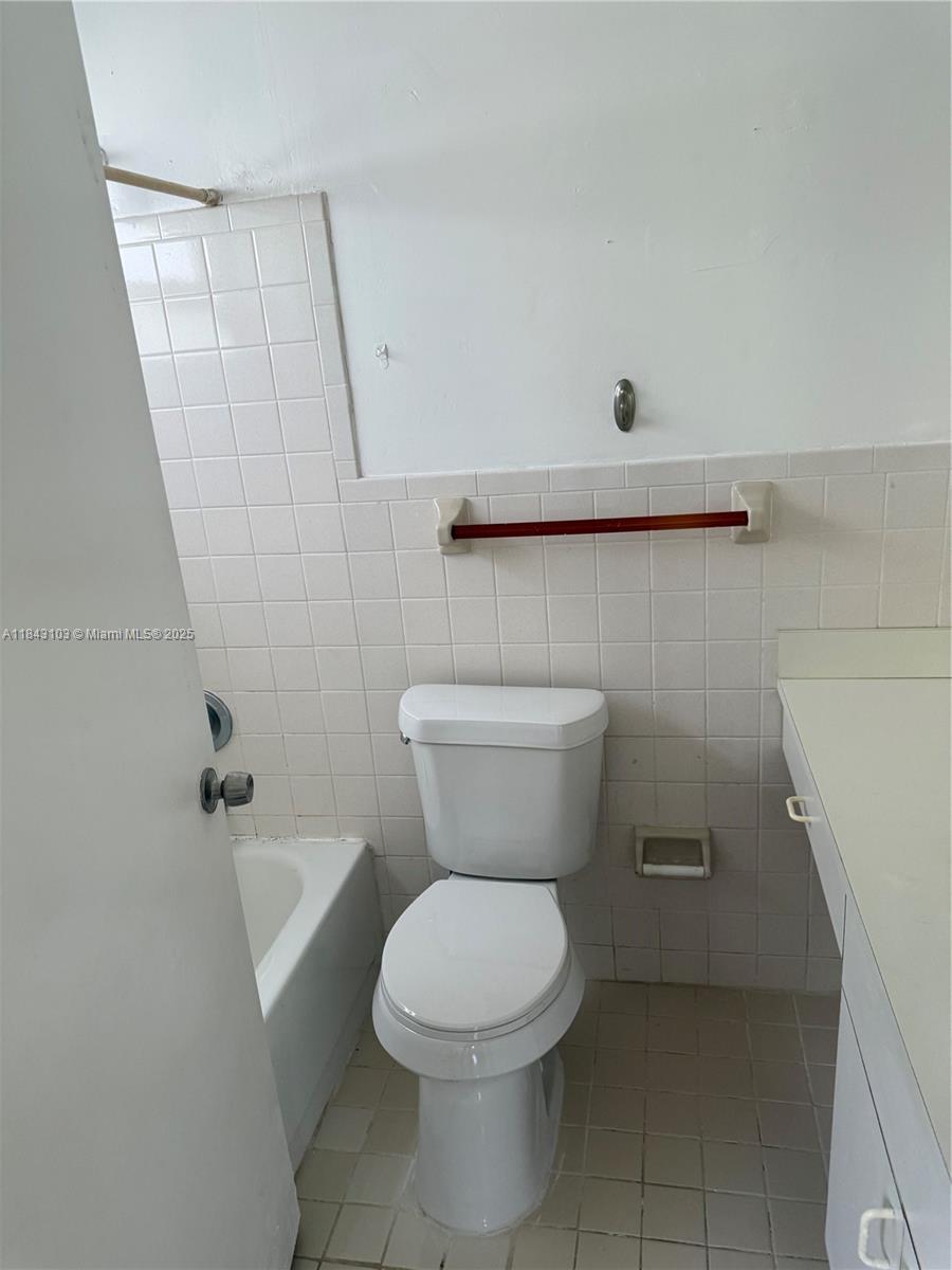 3794 Florida Avenue, Unit 3794 Miami, FL 33133 - Photo 6 of 17