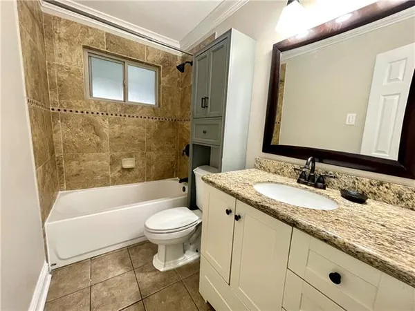 $1,700 | 2309 Rosetta Drive, Chalmette, LA 70043