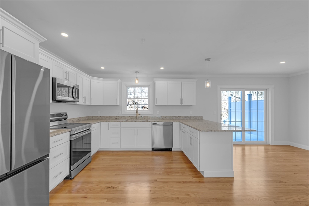 63 North Street, Unit B Worcester, MA 01605 - Photo 24 of 34