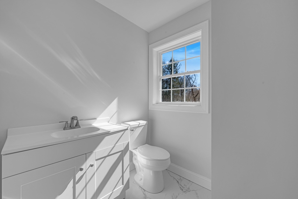 63 North Street, Unit B Worcester, MA 01605 - Photo 26 of 34