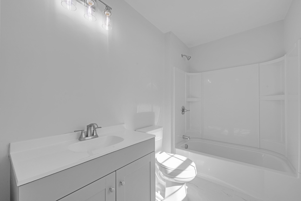 63 North Street, Unit B Worcester, MA 01605 - Photo 31 of 34