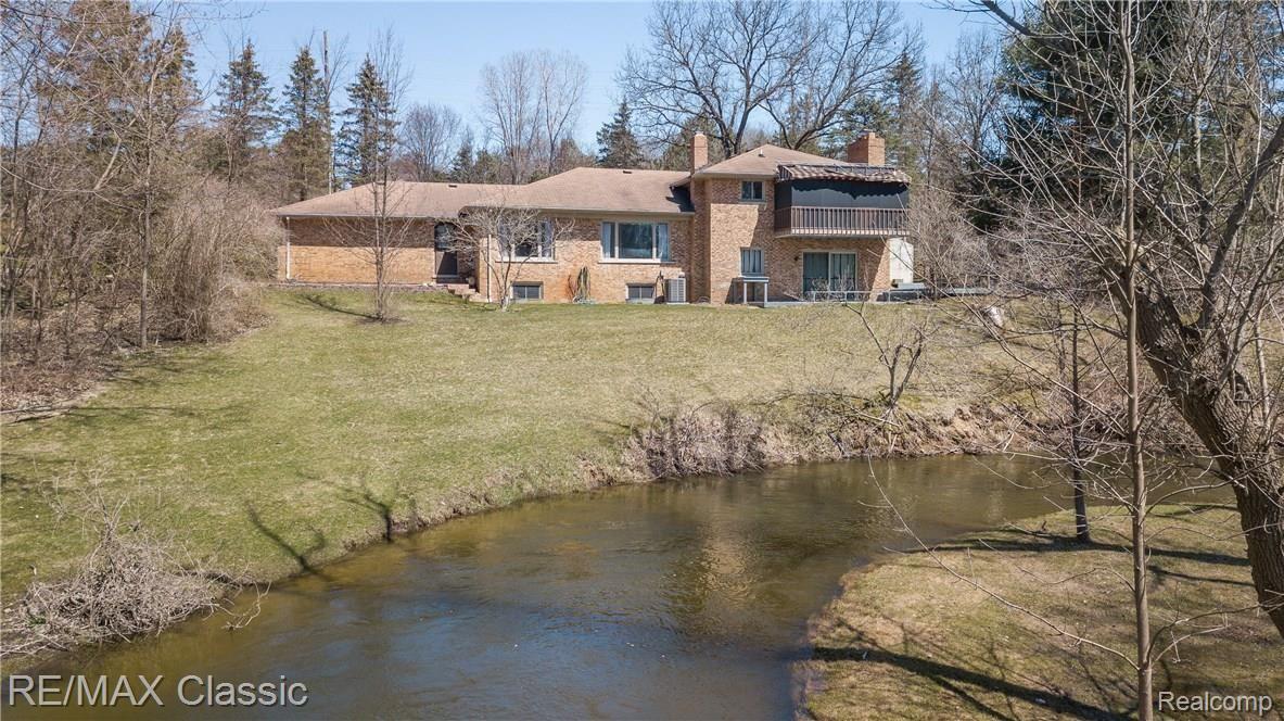 3966 Orion Road Oakland, MI 48363 - Photo 42 of 57 DJI_0296.jpg