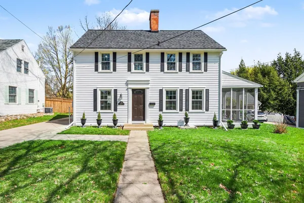 $224,000 | 346 North Marshall Avenue, Marshall, MI 49068