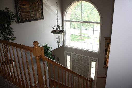 114 Barnes Road Elgin, IL 60124 - Photo 10 of 15 a view of a entryway