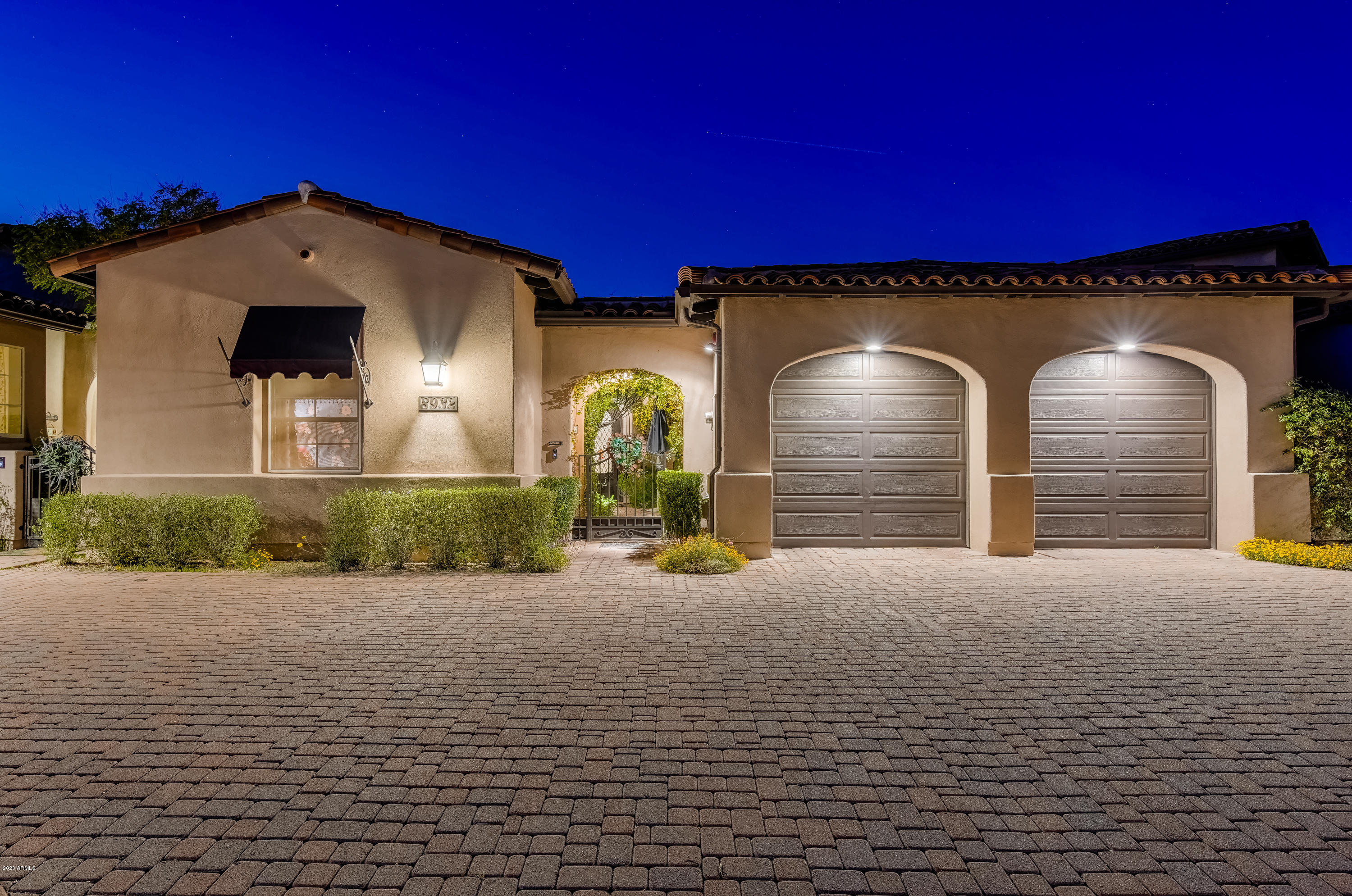 8932 East Mountain Spring Road Scottsdale, AZ 85255 - Photo 11 of 78 FRONT