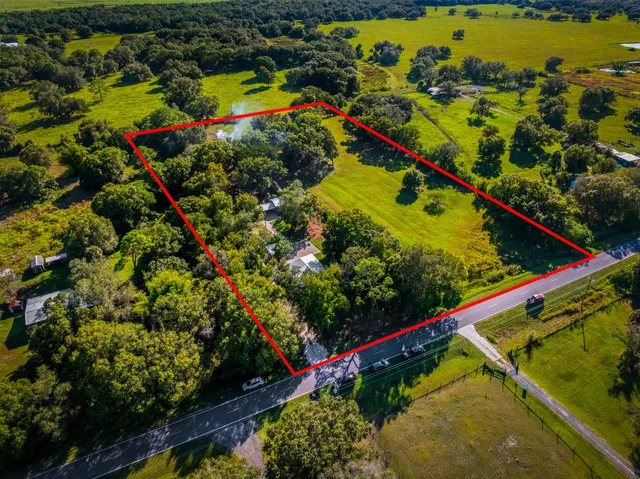 $590,000 | 250 Northwest 98th Street, Okeechobee, FL 34972