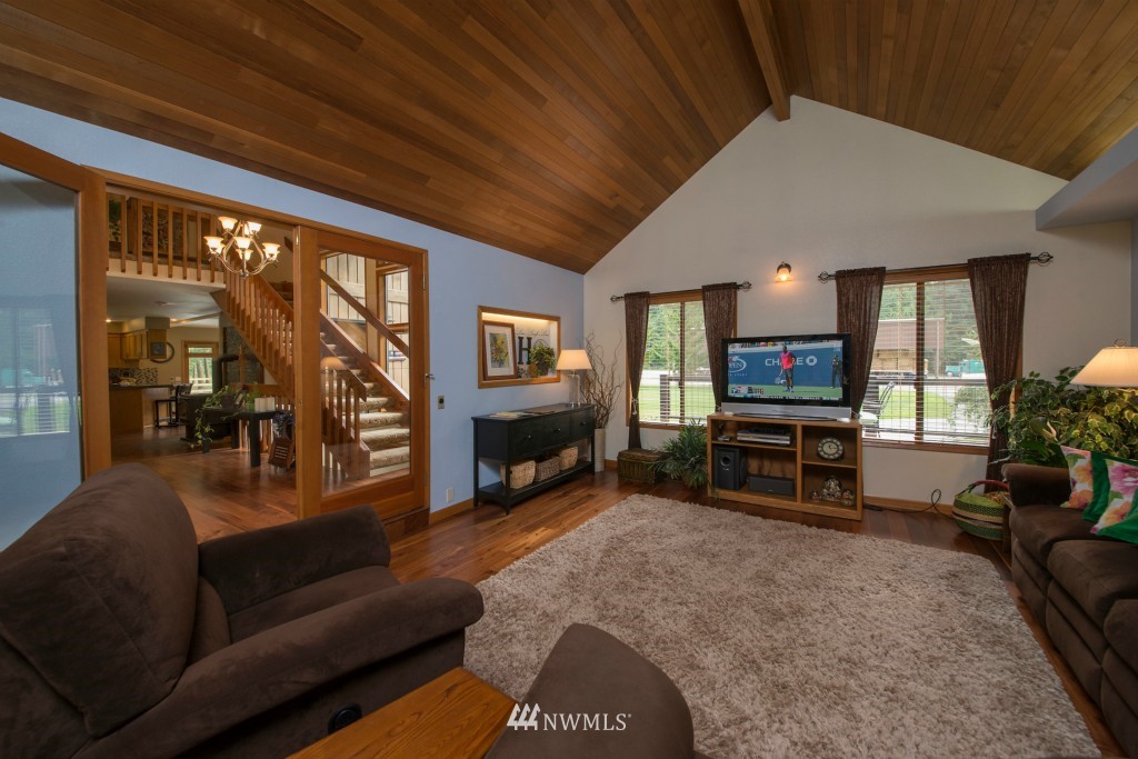 3682 Sorenson Road Everson, WA 98247 - Photo 3 of 25