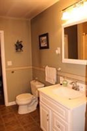 18 Rockaway Road Auburn, MA 01501 - Photo 6 of 10 Gallery Image 6