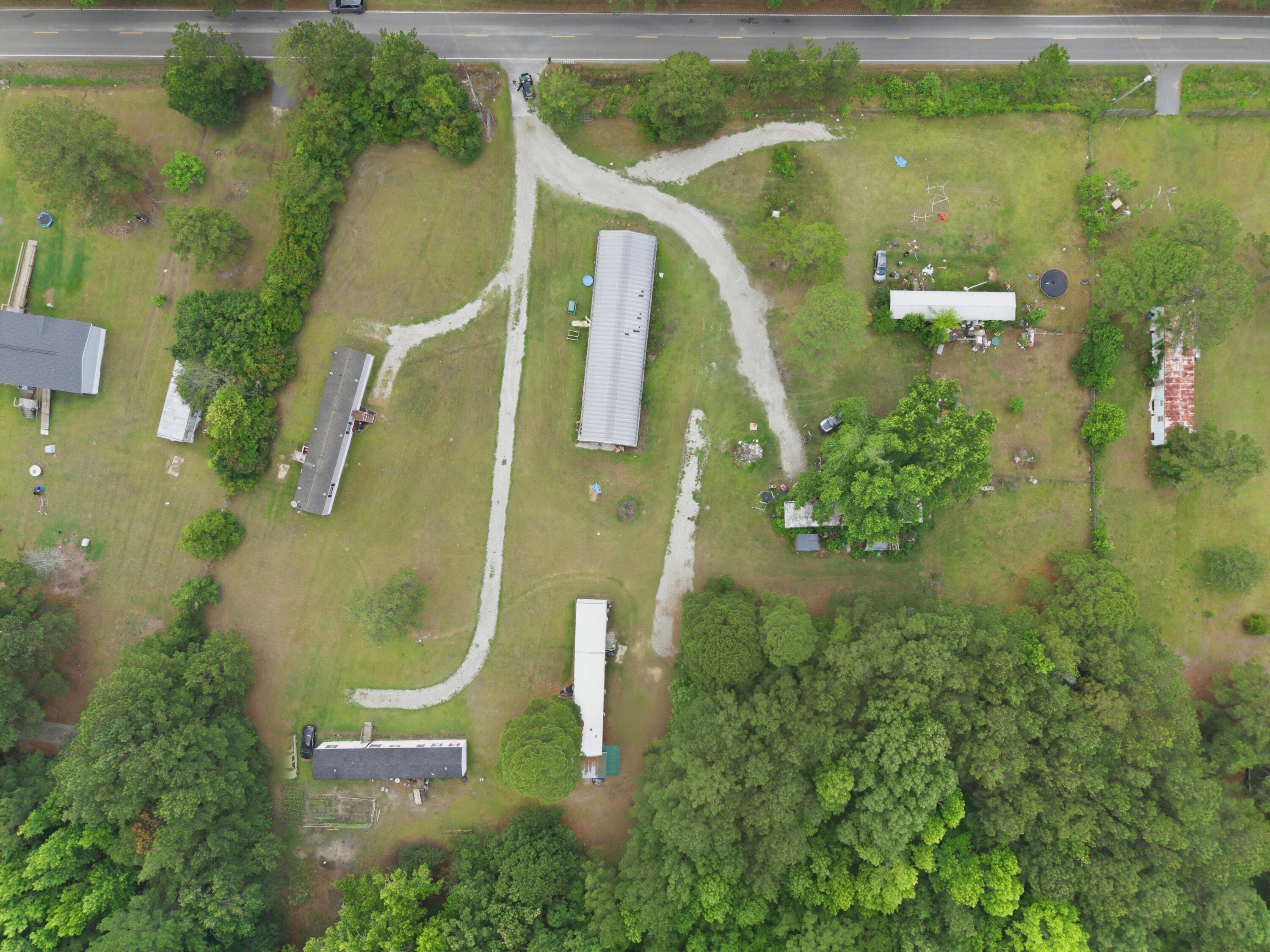 1154 Edgewater Road Pineville, SC 29468 - Photo 5 of 19 003_DJI_20260527100619_0003_D