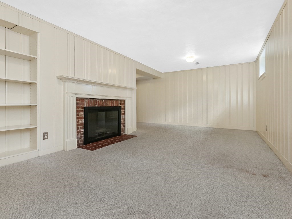 10 Craftsland Road Brookline, MA 02467 - Photo 25 of 31