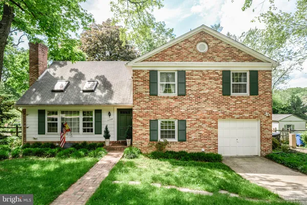 $6,000 | 11708 Magruder Lane, North Bethesda, MD 20852