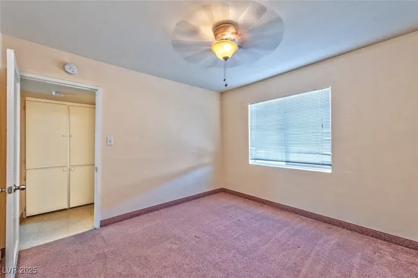 $775 | 210 North 10th Street, Unit 3, Las Vegas, NV 89101