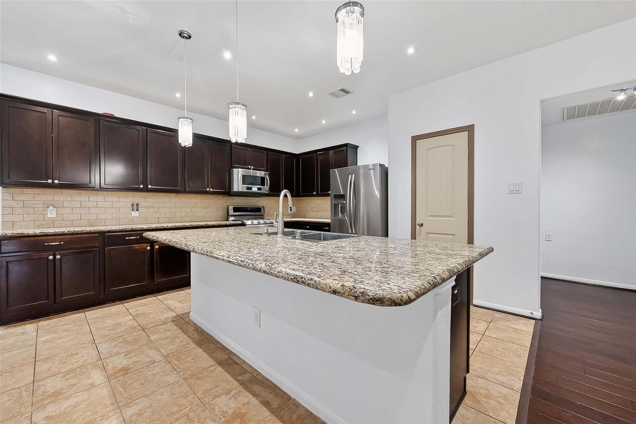 9322 Limestone Ranch Lane Richmond, TX 77407 - Photo 14 of 46