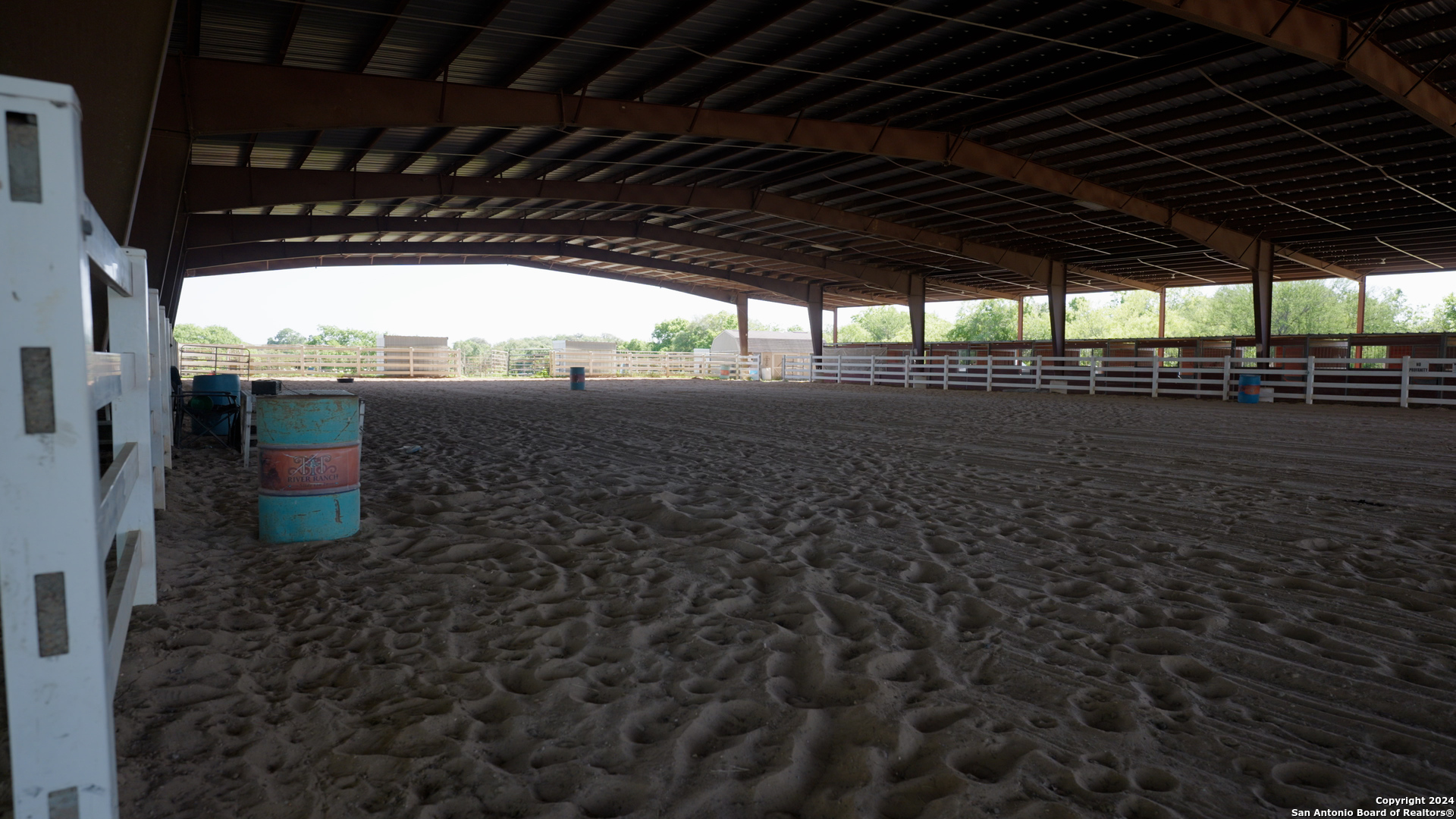 2595 Lower Mission Valley Road Victoria, TX 77905 - Photo 17 of 50