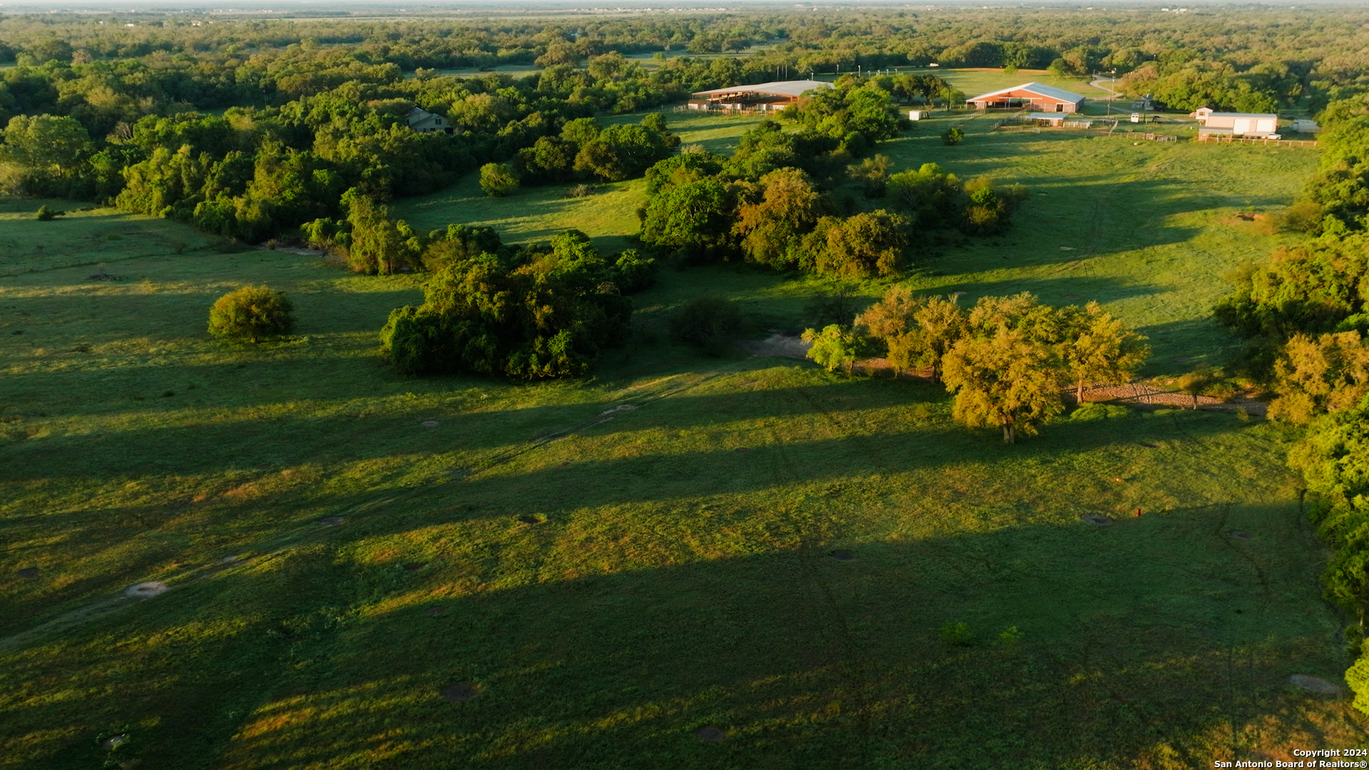 2595 Lower Mission Valley Road Victoria, TX 77905 - Photo 41 of 50