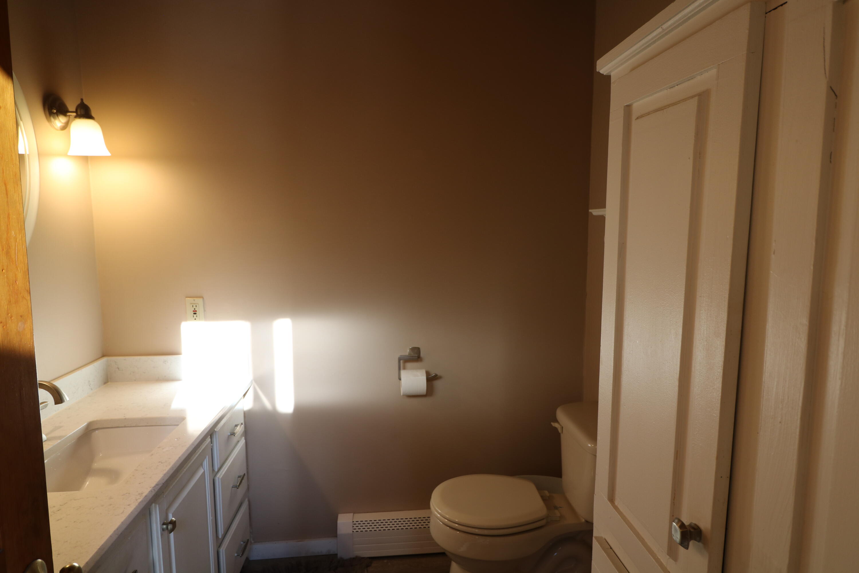 513 Old Post Road Arundel, ME 04046 - Photo 10 of 22 IMG_0560