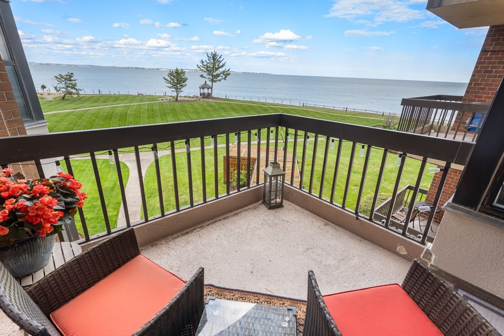 1 Seal Harbor Road, Unit 300 Winthrop, MA 02152 - Photo 21 of 39