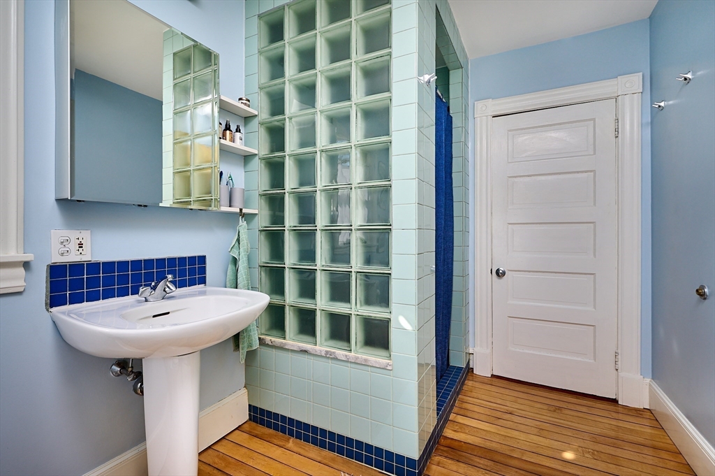 16 South Sunset Avenue Amherst, MA 01002 - Photo 22 of 42 a bathroom with a sink and a mirror