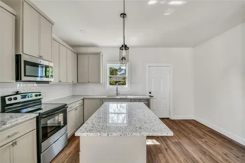 $625,000 | 1606 College Avenue, Fort Worth, TX 76104