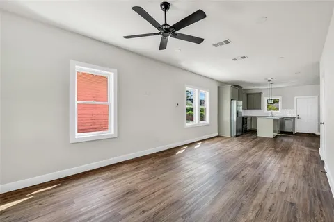 $625,000 | 1606 College Avenue, Fort Worth, TX 76104