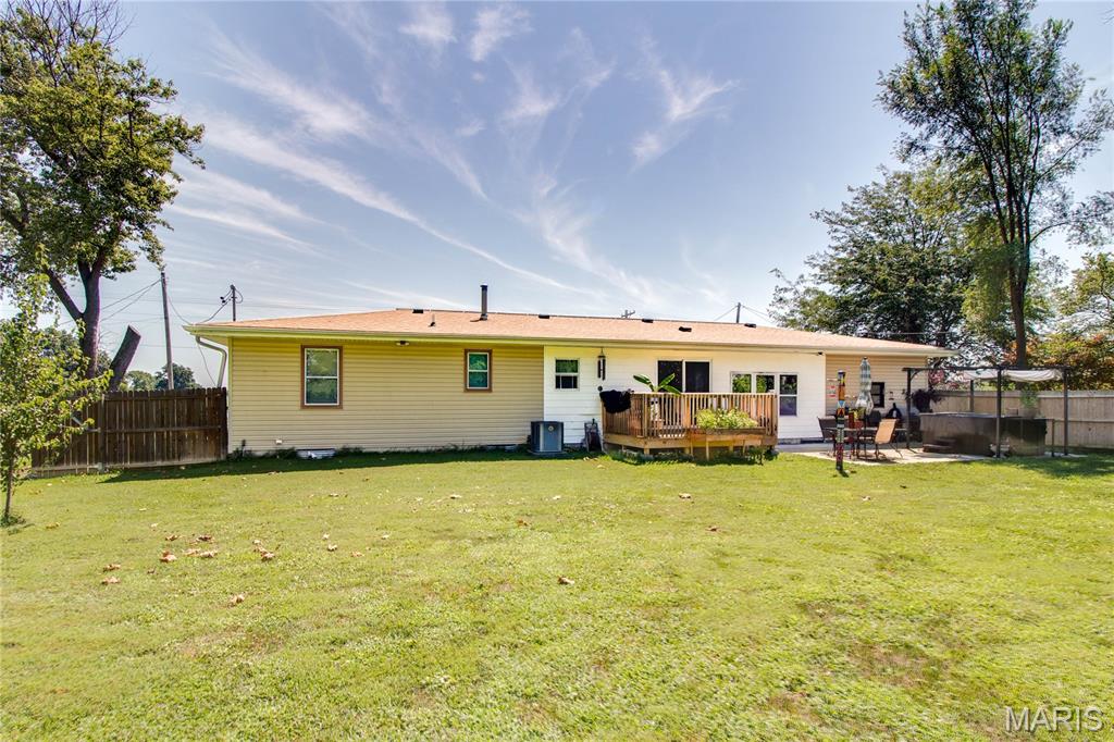 117 South Hamilton Street Otterville, IL 62052 - Photo 32 of 37