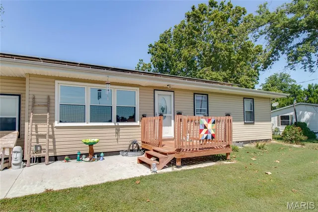 $171,900 | 117 South Hamilton Street, Otterville, IL 62052