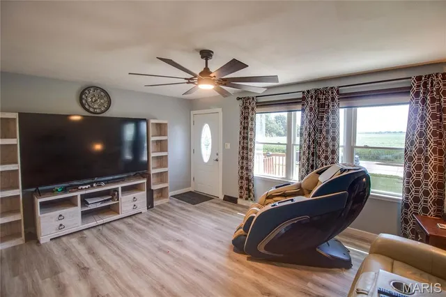 $171,900 | 117 South Hamilton Street, Otterville, IL 62052