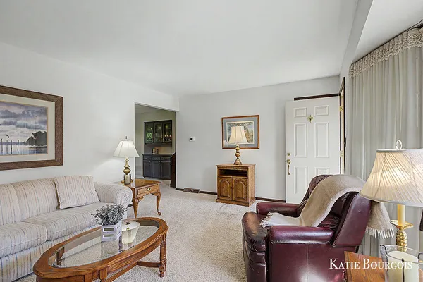 $350,000 | 961 Maplerow Avenue Northwest, Grand Rapids, MI 49534
