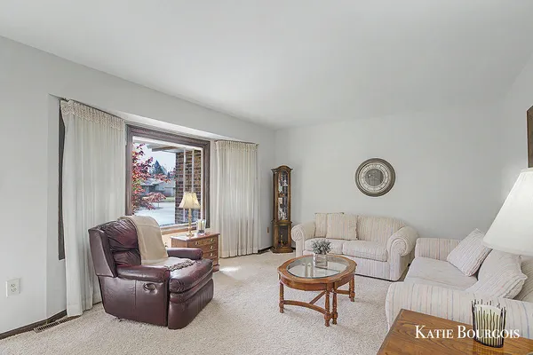 $350,000 | 961 Maplerow Avenue Northwest, Grand Rapids, MI 49534