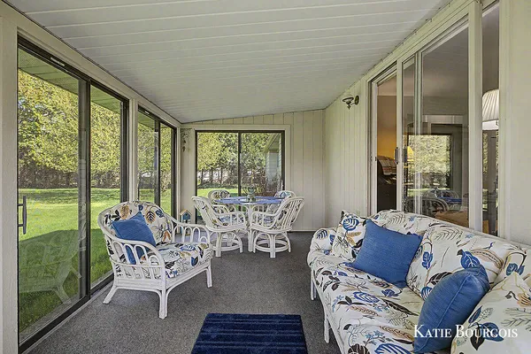 $350,000 | 961 Maplerow Avenue Northwest, Grand Rapids, MI 49534
