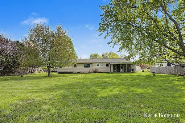 $350,000 | 961 Maplerow Avenue Northwest, Grand Rapids, MI 49534
