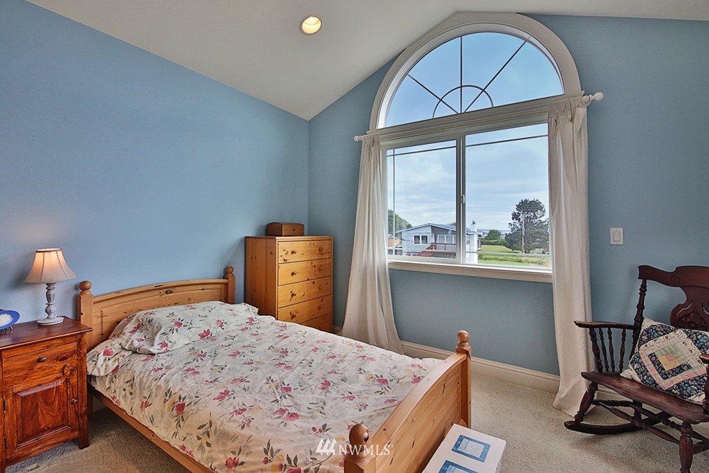 201 East Sandpiper Road Freeland, WA 98249 - Photo 22 of 25 Gallery Image 22