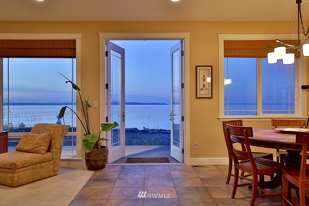 201 East Sandpiper Road Freeland, WA 98249 - Photo 9 of 25 Gallery Image 9