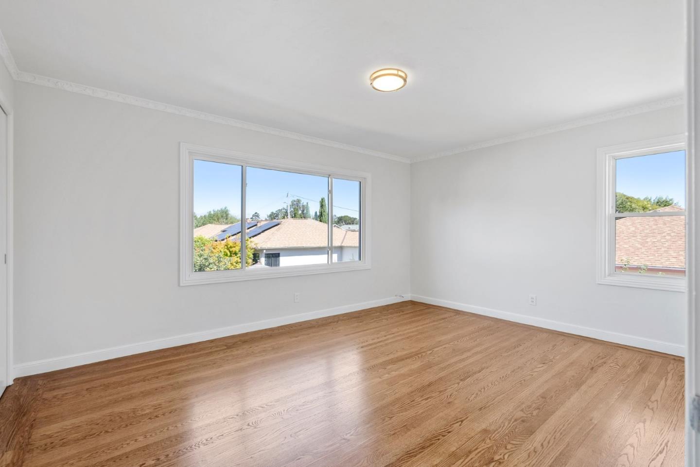 604 Geraldine Drive Millbrae, CA 94030 - Photo 19 of 33 an empty room with a window