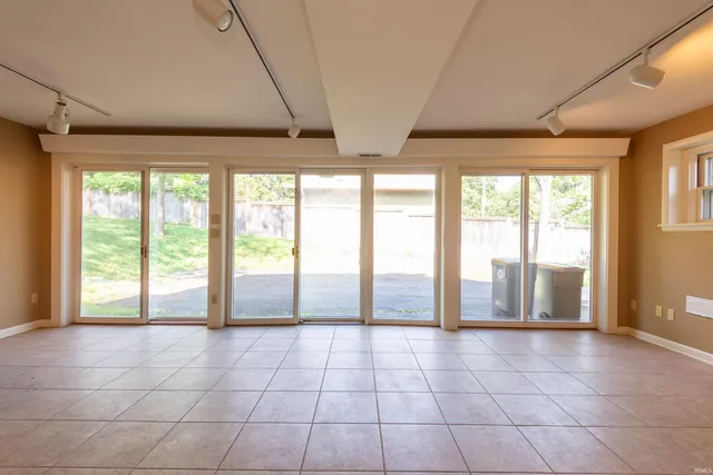 $699,000 | 1216 East 2nd Street, Bloomington, IN 47401