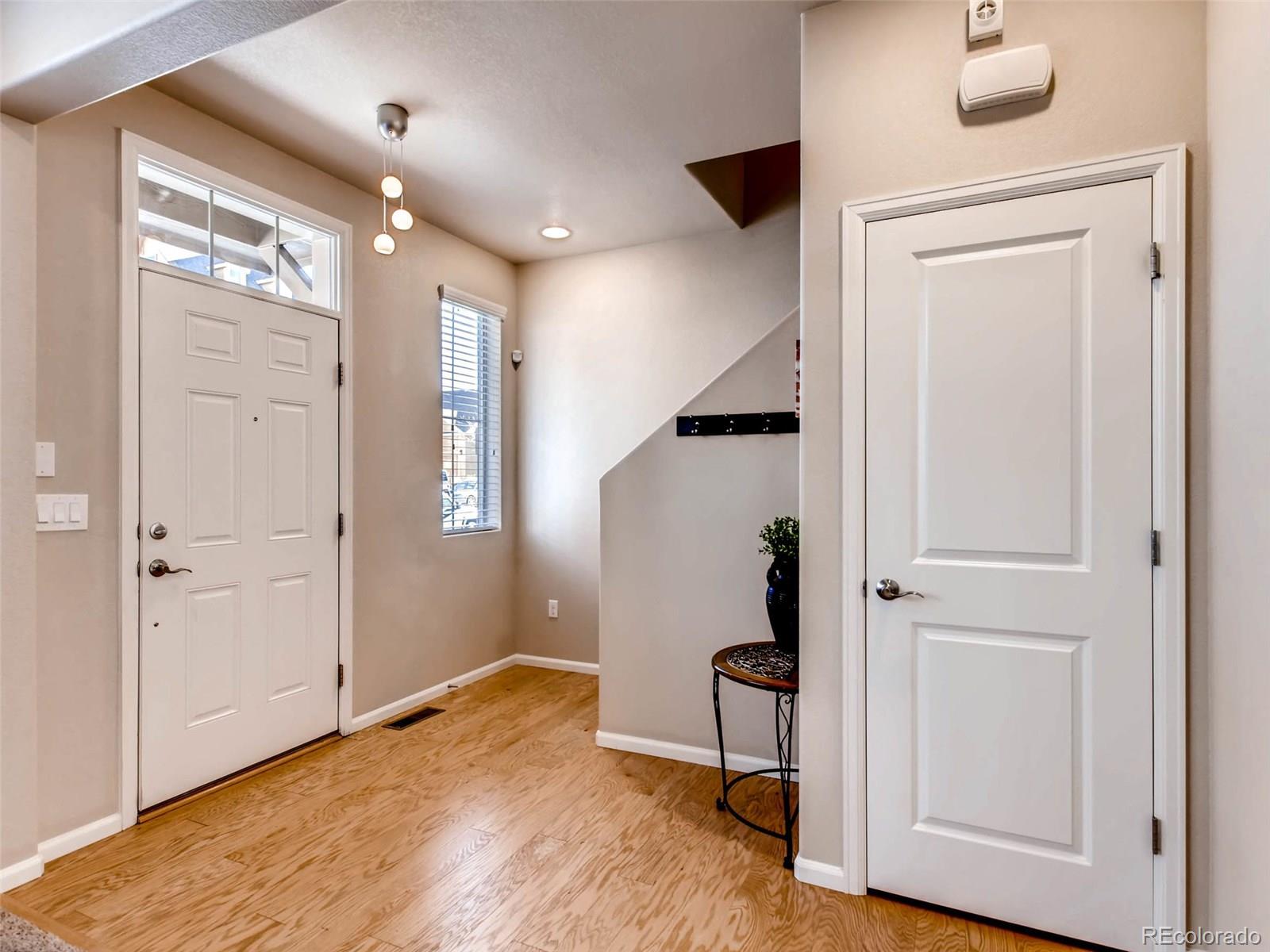 10265 Bellwether Lane Lone Tree, CO 80124 - Photo 4 of 26