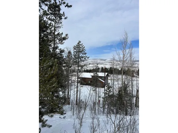 $195,000 | 114 Mustang Trail, Grand Lake, CO 80447