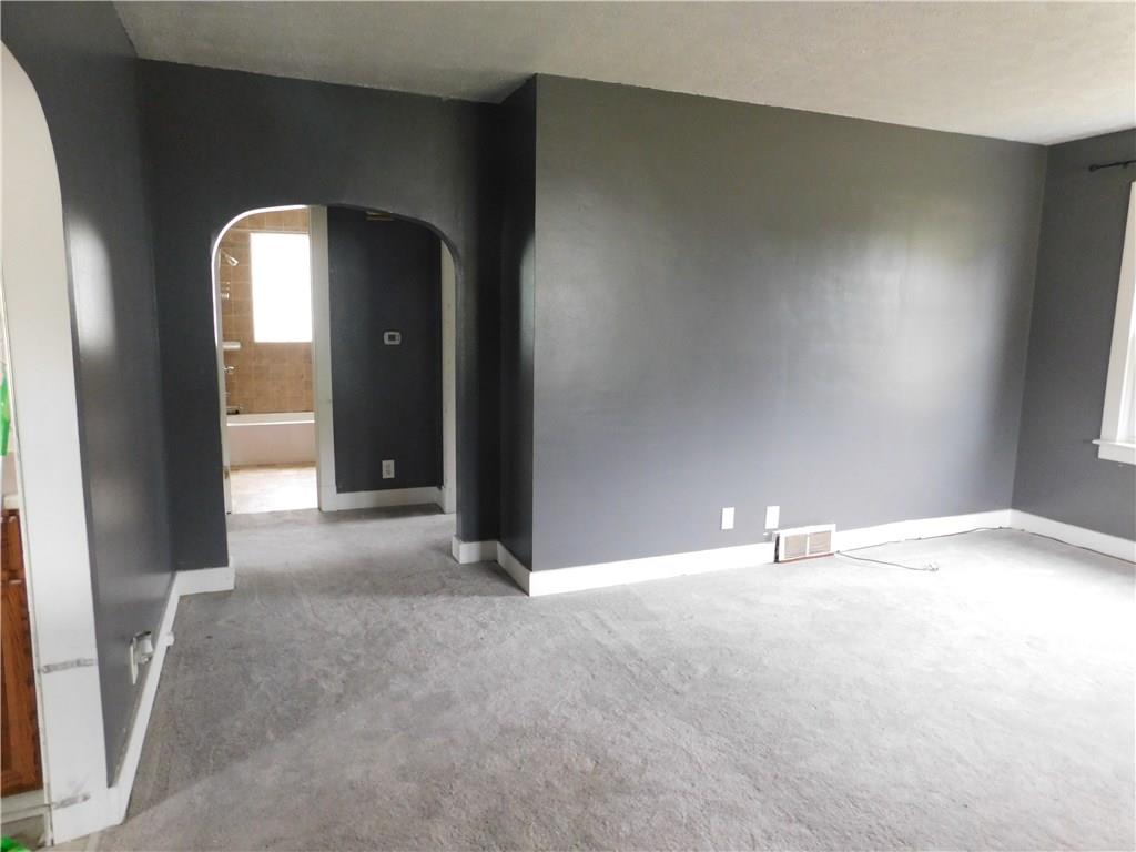 376 Ceylon Road Carmichaels, PA 15320 - Photo 4 of 11 Gallery Image 4