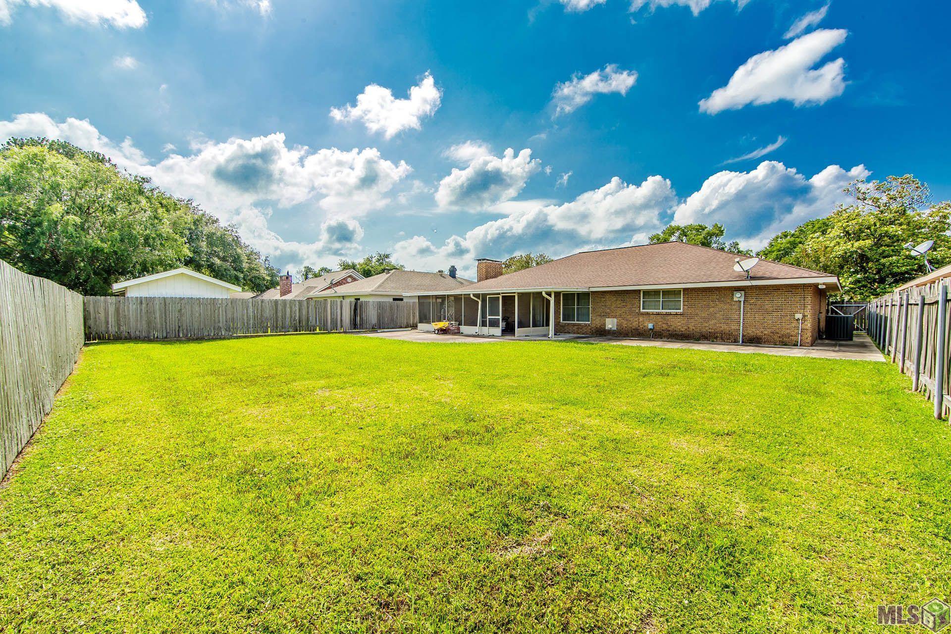 213 Hogan Street Berwick, LA 70342 - Photo 11 of 13 Backyard