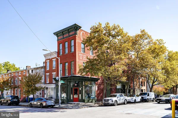 $1,500 | 1047 Hollins Street, Unit 2, Baltimore, MD 21223