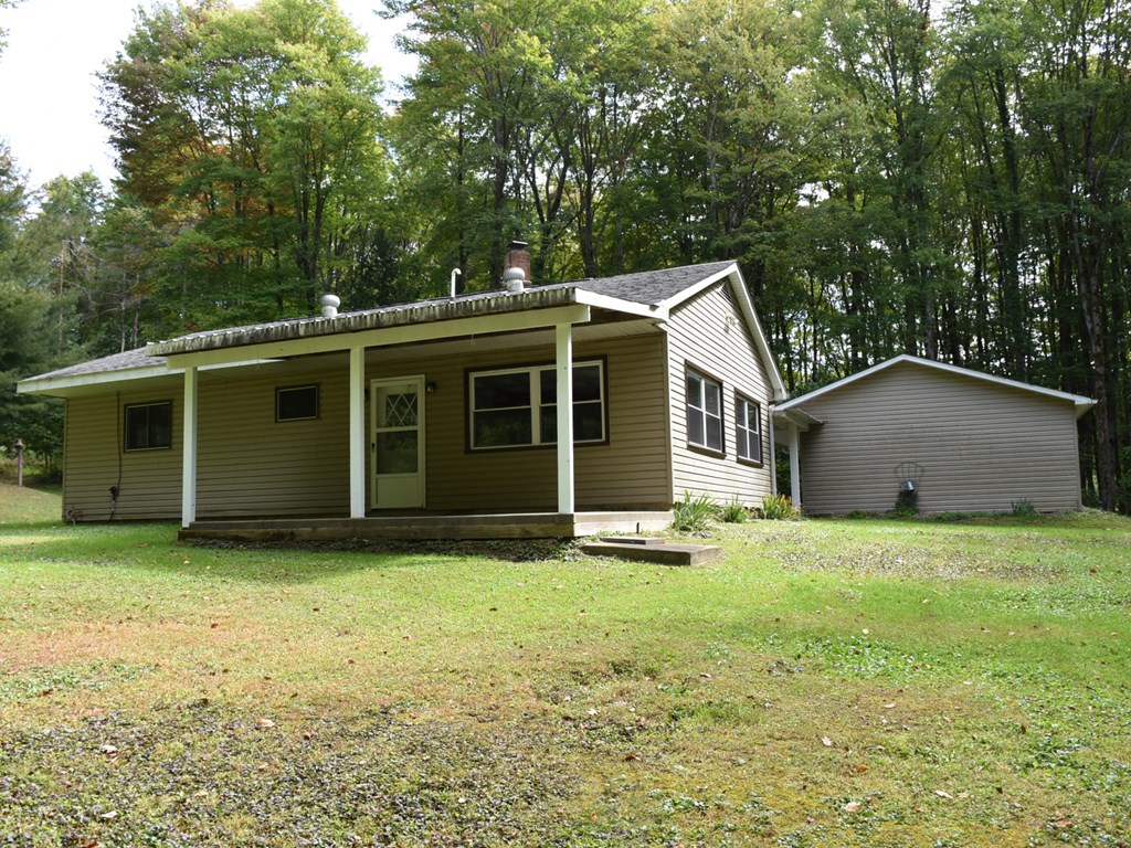 16659 South Mead Road Saegertown, PA 16433 - Photo 3 of 37