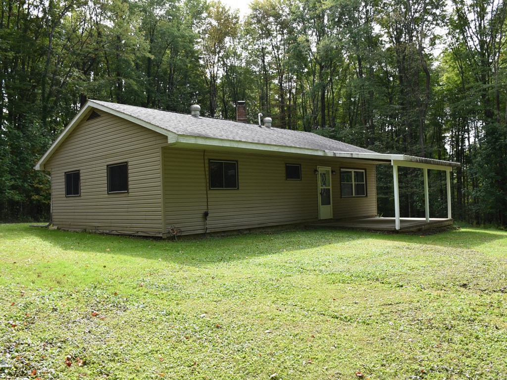 16659 South Mead Road Saegertown, PA 16433 - Photo 4 of 37