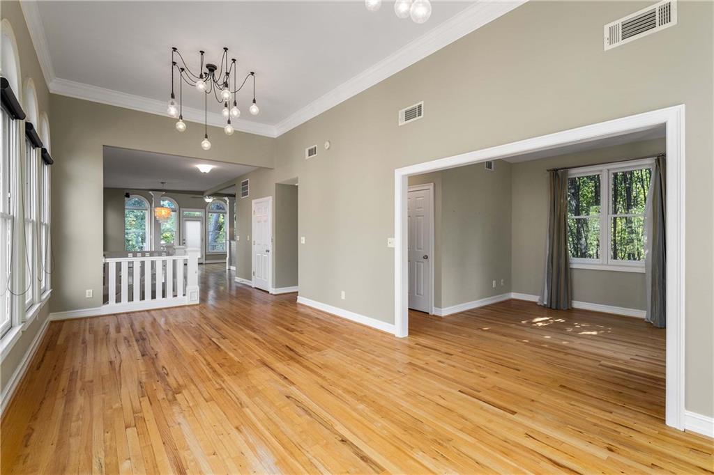 911 Monroe Circle Northeast Atlanta, GA 30308 - Photo 19 of 86