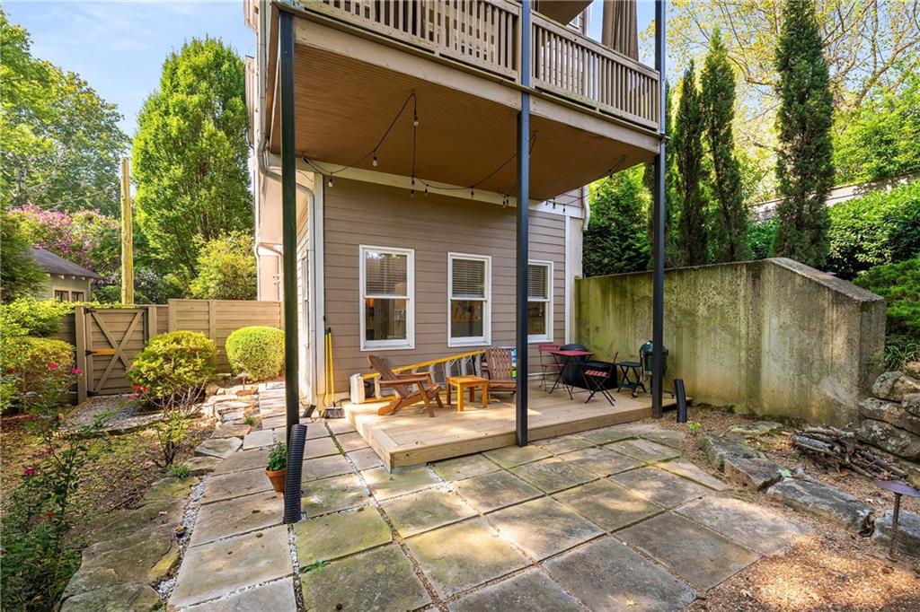 911 Monroe Circle Northeast Atlanta, GA 30308 - Photo 54 of 86 a view of a building with sitting area