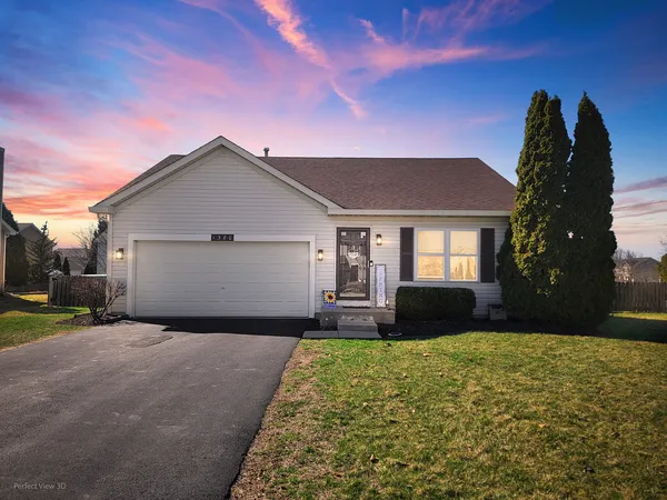 $299,900 | 1380 Dahlgren Lane, Minooka, IL 60447