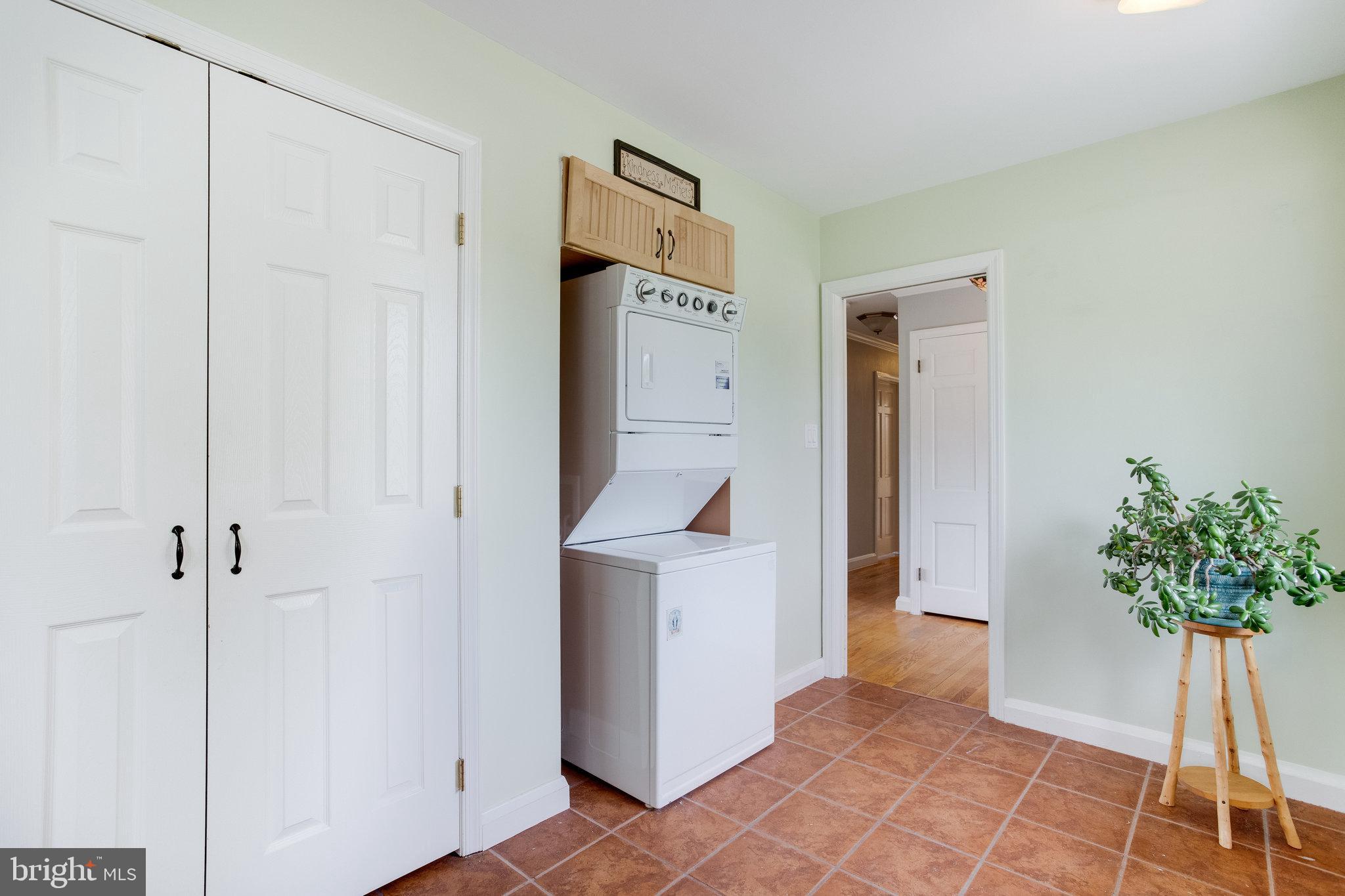 9105 Whitehall Road Ellicott City, MD 21042 - Photo 18 of 48 Gallery Image 18