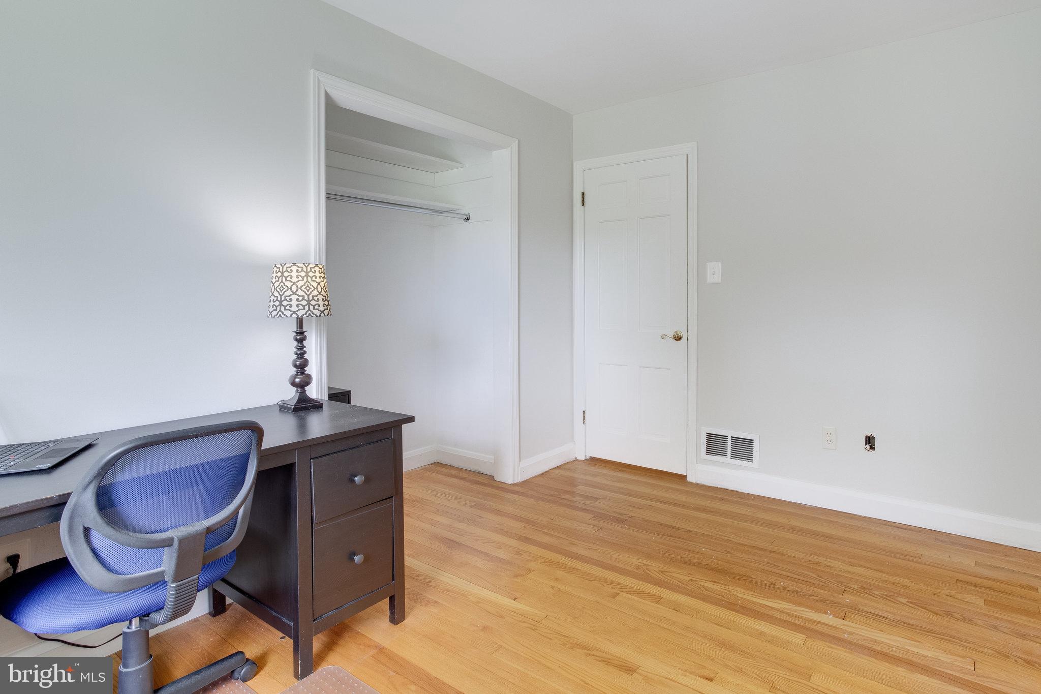 9105 Whitehall Road Ellicott City, MD 21042 - Photo 31 of 48 Gallery Image 31