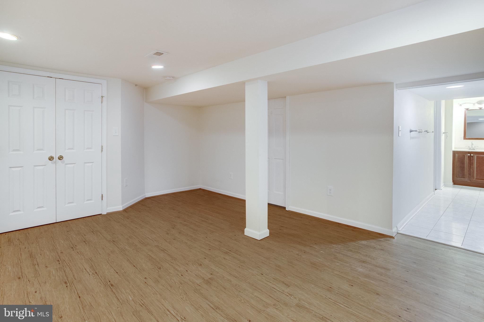 9105 Whitehall Road Ellicott City, MD 21042 - Photo 38 of 48 Gallery Image 38