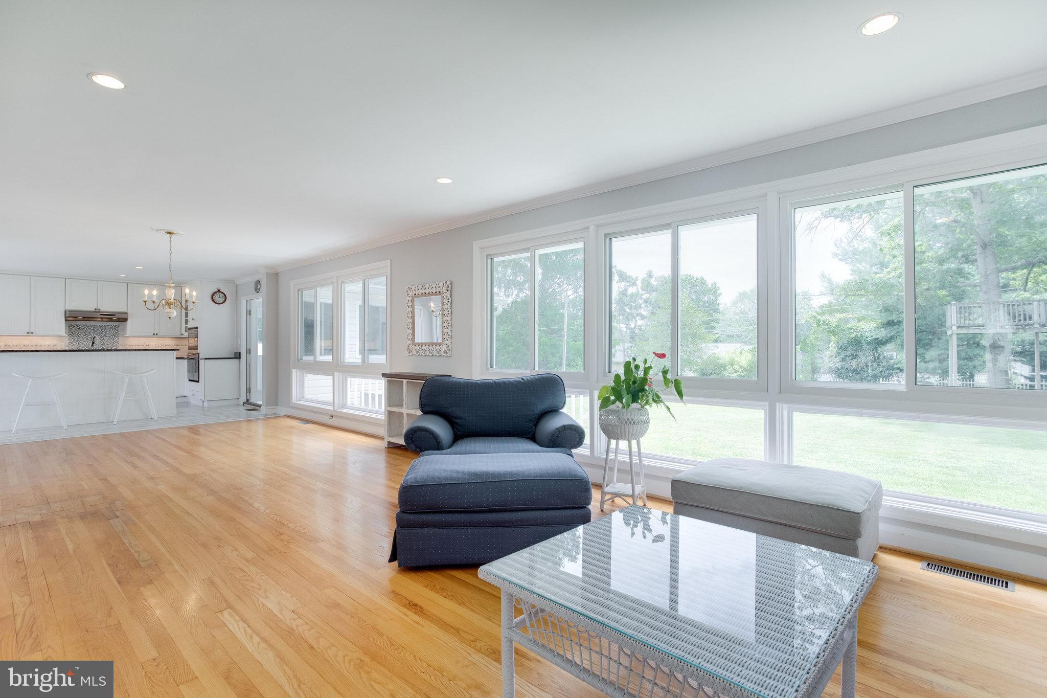 9105 Whitehall Road Ellicott City, MD 21042 - Photo 5 of 48 Gallery Image 5