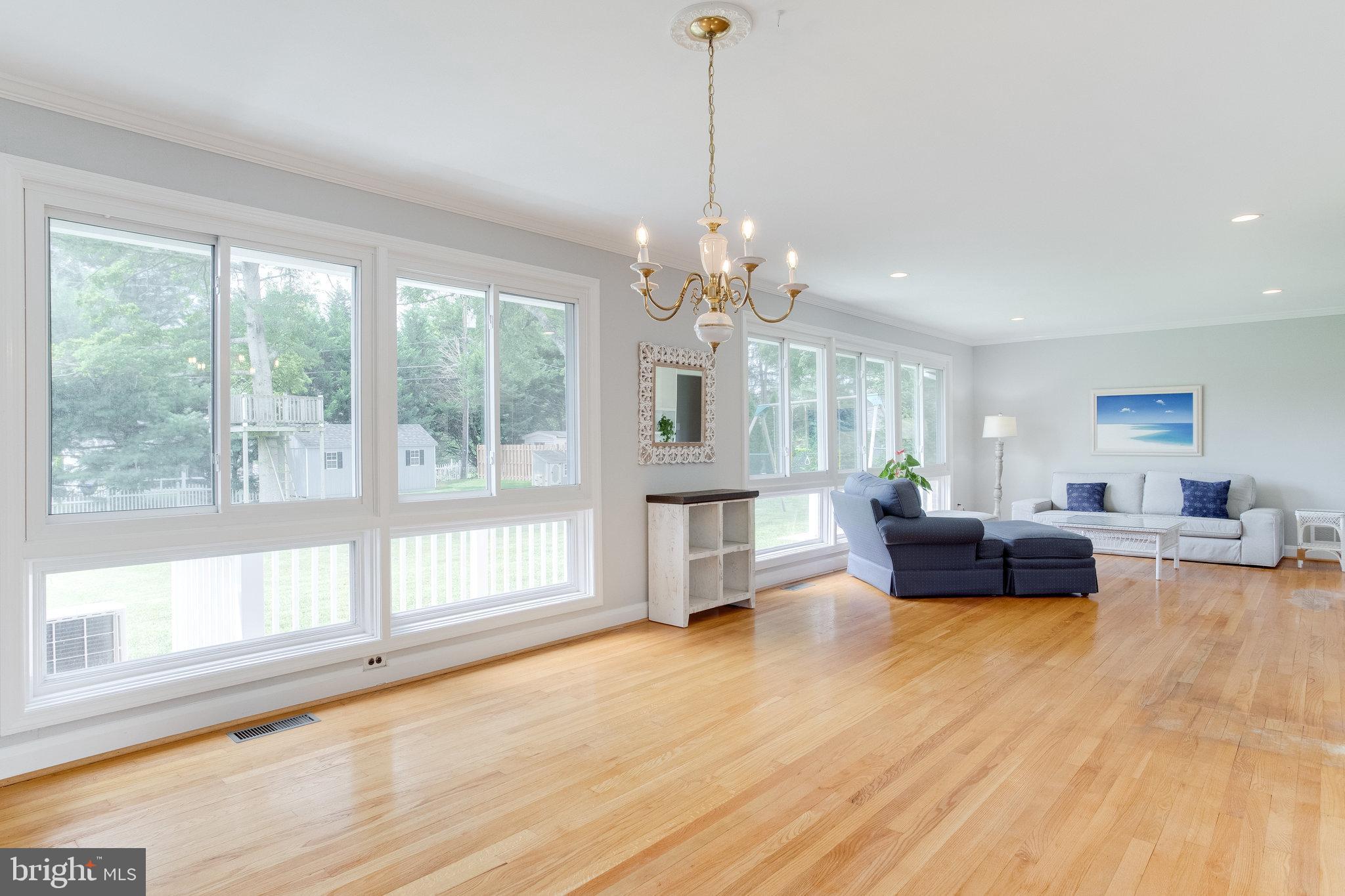 9105 Whitehall Road Ellicott City, MD 21042 - Photo 6 of 48 Gallery Image 6